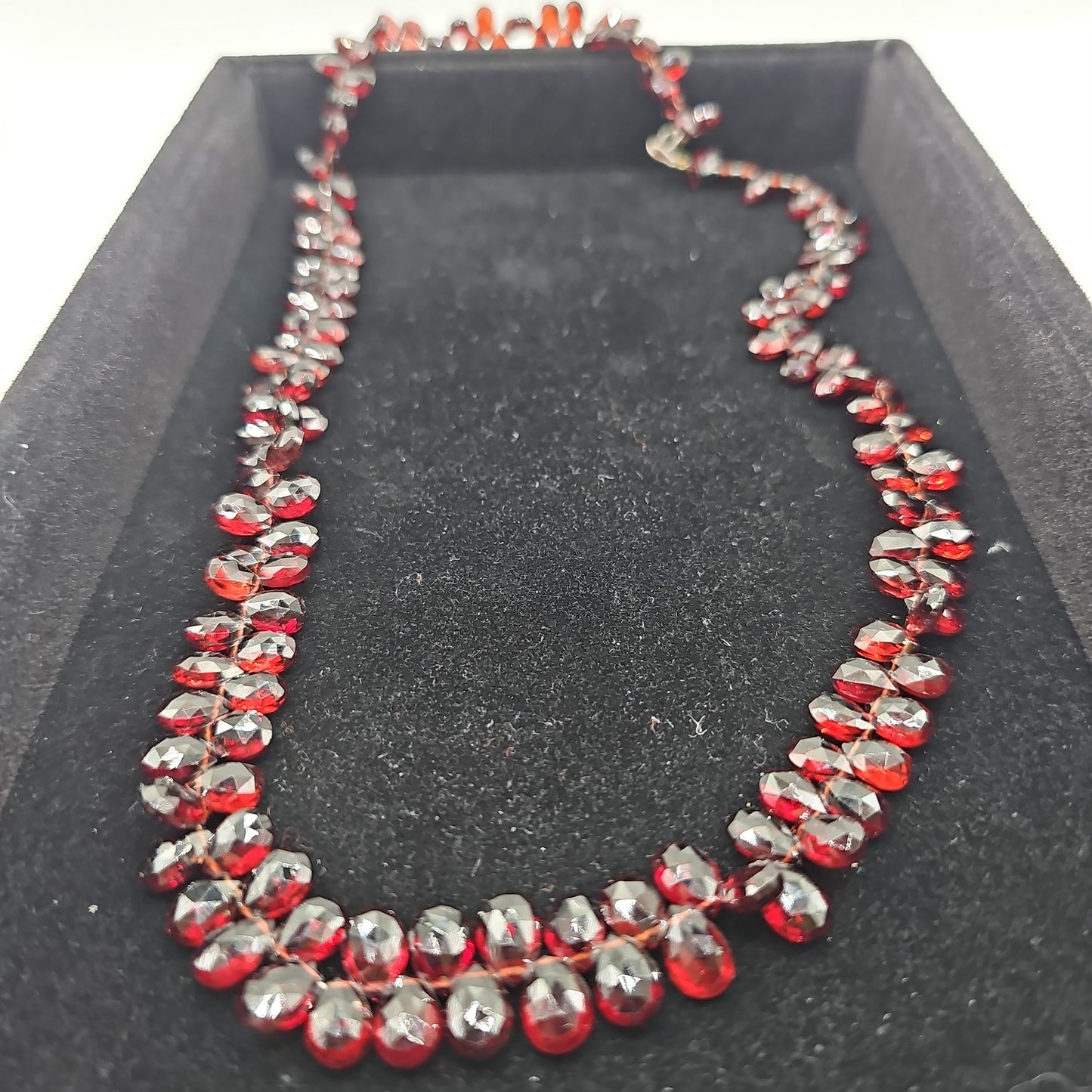 Granatkette facettierte Tropfen