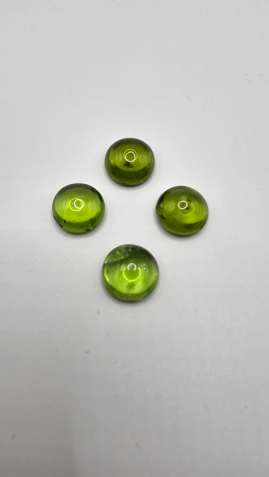 Peridot Cabouchons 11 mm